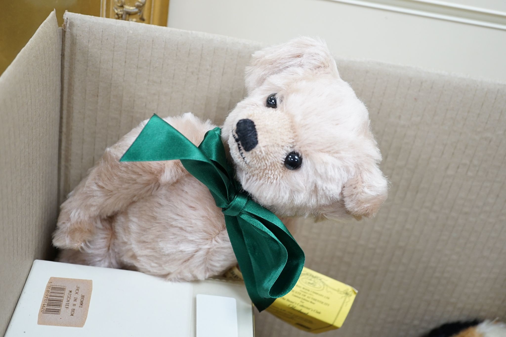 Eight Merrythought Limited Edition bears including Cheeky Punky Highlander, Jack-in-the-box Limited Edition Spaniel